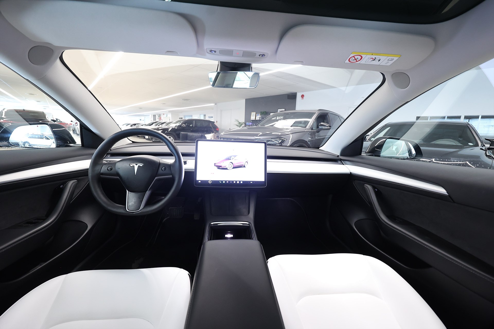 Tesla Model 3 Long Range AWD 440hk AP Pano Läder Navi Drag
