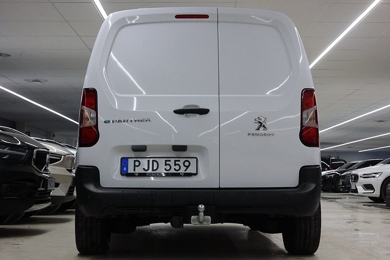 Peugeot e-Partner L1 136hk V-inrett Drag Navi CarPlay MOMS