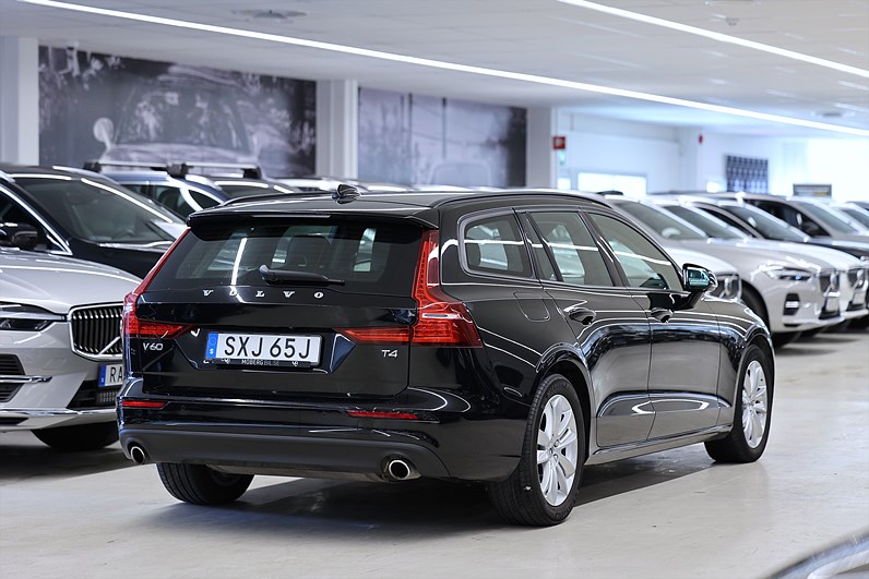 Volvo V60 T4 190hk Adv Edition B-kamera BLIS VOC Navi