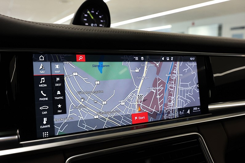 Porsche Panamera 4 E-Hybrid Sport Turismo SportDesign Pkt Pano 360-Kam
