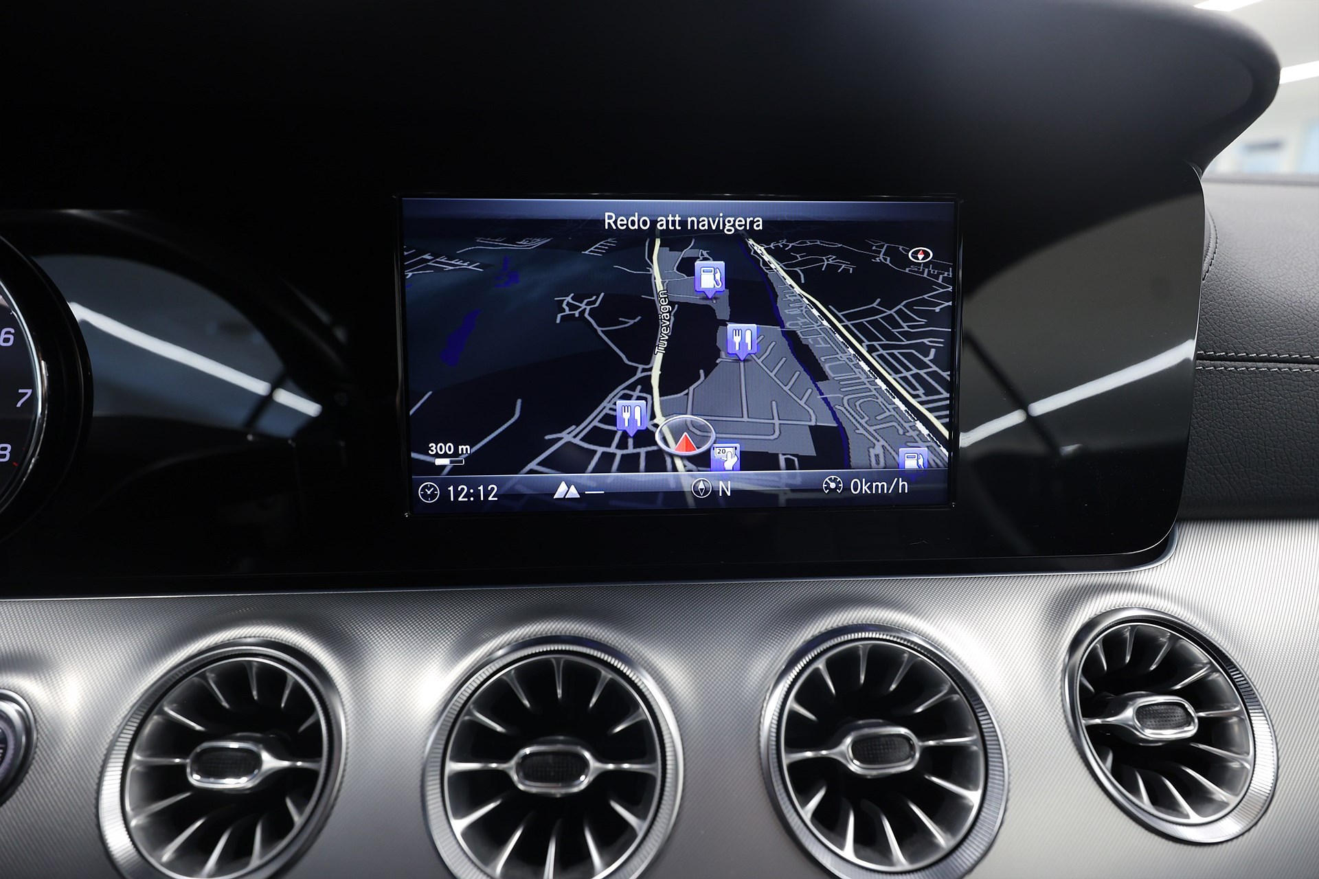 Mercedes-Benz E 200 Coupé 184hk *Kampanj!* AMG Line Pano Navi