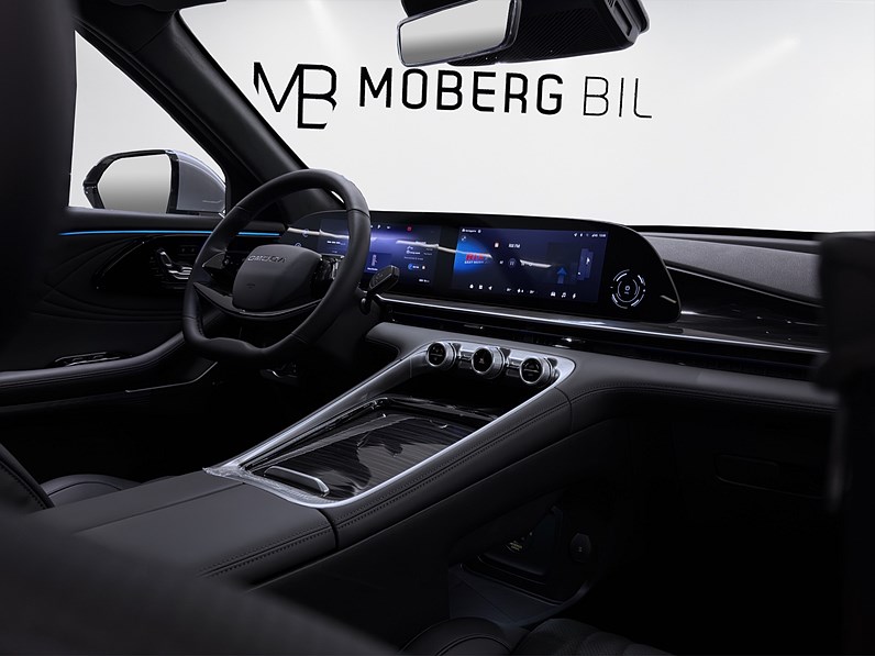 Omoda 9 AWD Super Hybrid *3,99% Ränta * Leveransklar Maxutrustad