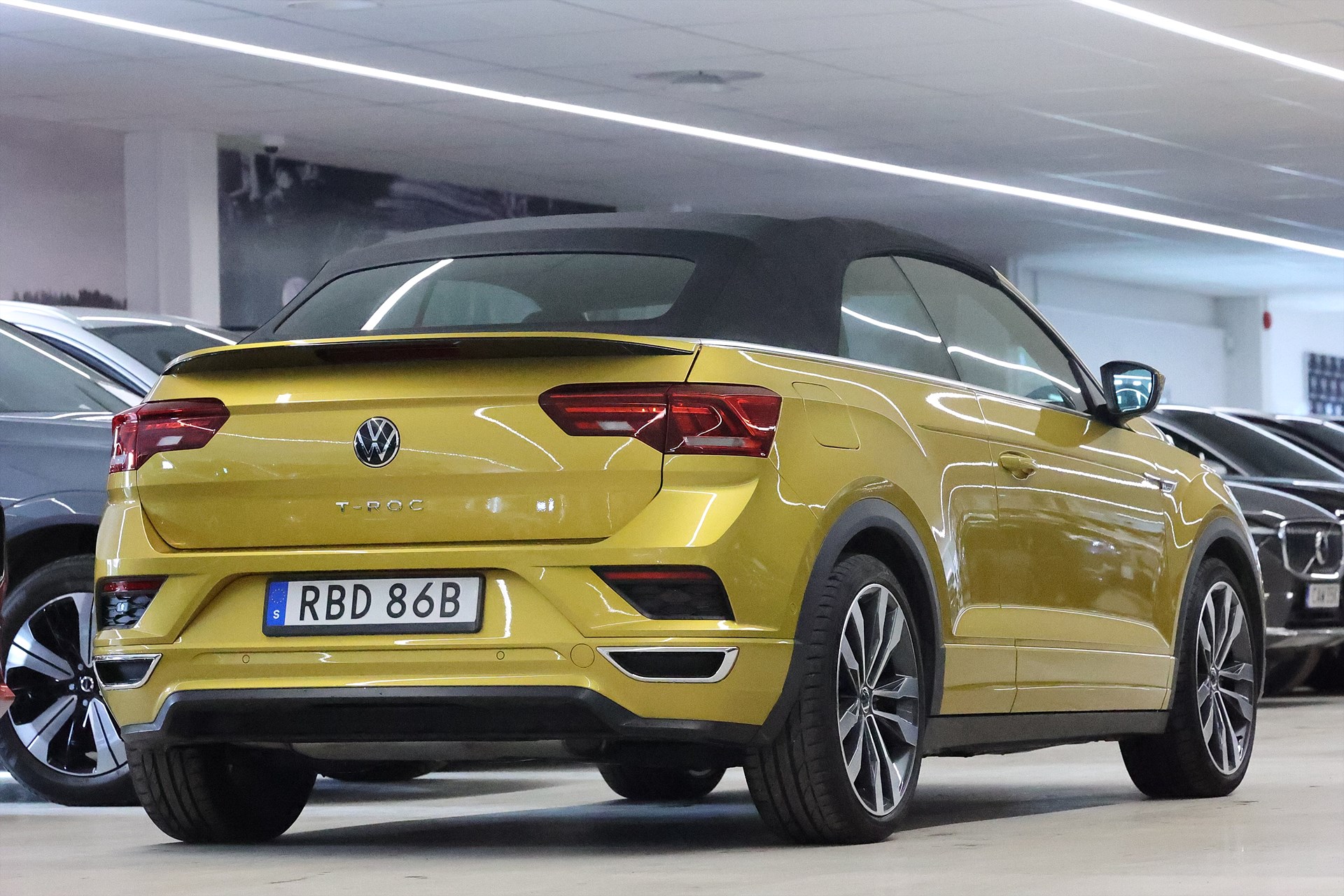 Volkswagen T-Roc Cabriolet 1.5 TSI 150hk R Line Läder Beats B-Kamera