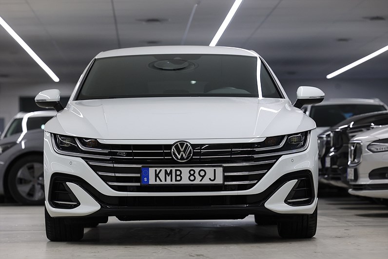 Volkswagen Arteon SB eHybrid 218hk *Hjulkampanj!* R-Line Drag