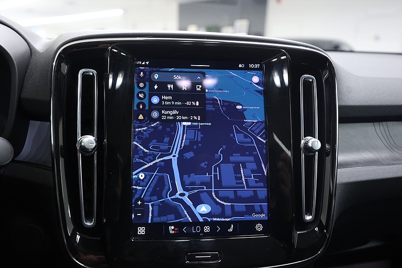 Volvo C40 Recharge Single Motor *Hjulkampanj!* Core Pano Drag