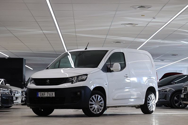 Peugeot Partner 1.5 BlueHDi 130hk Pro Plus Värmare B-kamera