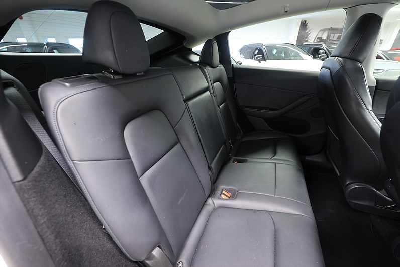 Tesla Model Y Performance 534hk *Kampanj!* Drag Pano Navi