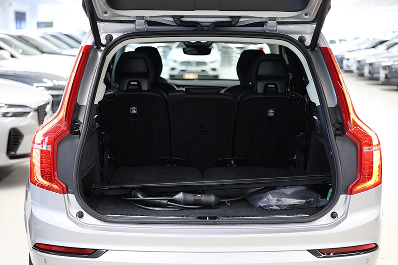 Volvo XC90 T8 II 456hk R-Design AWD H/K 7-sits B-Kamera Keyless MOMS