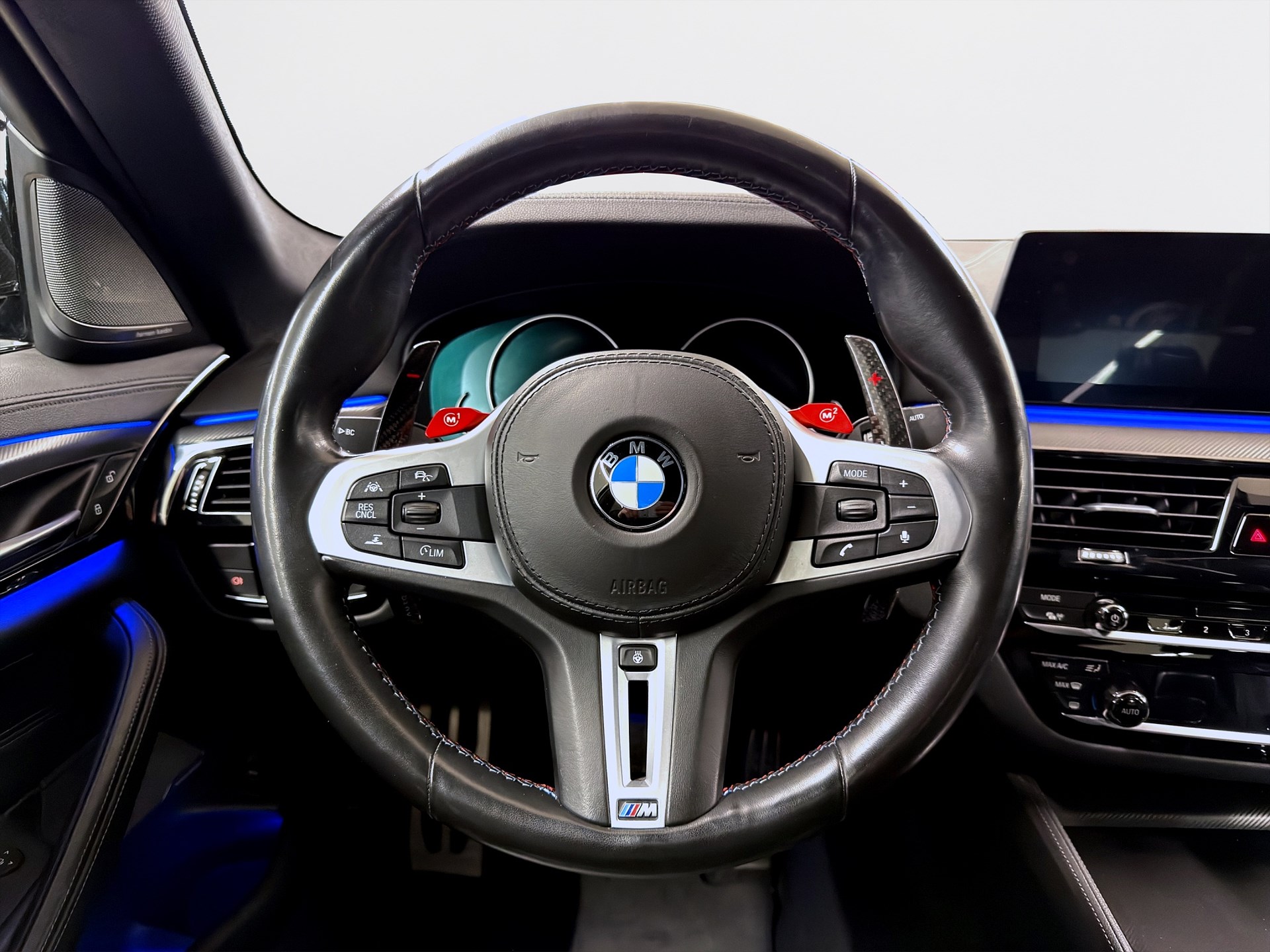 BMW M5 600hk M Sport HUD H/K 360 Kolfiber Merino