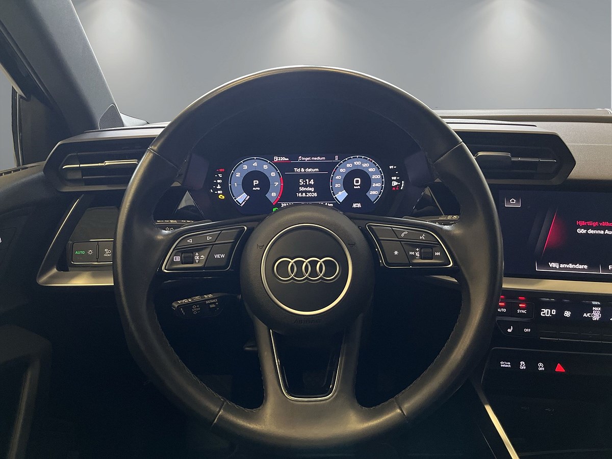 Audi A3 Sportback 35 TFSI S Tronic, 150hk, 2023