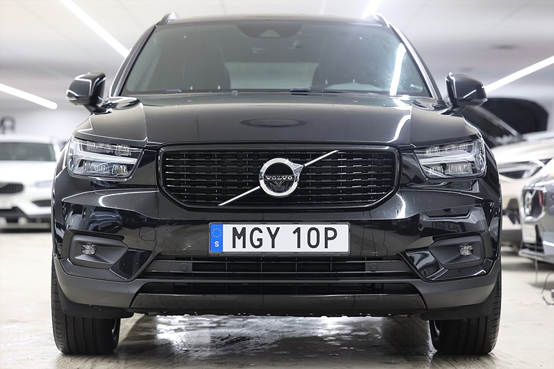 Volvo XC40 Recharge T4 211hk R-Design H/K Pano
