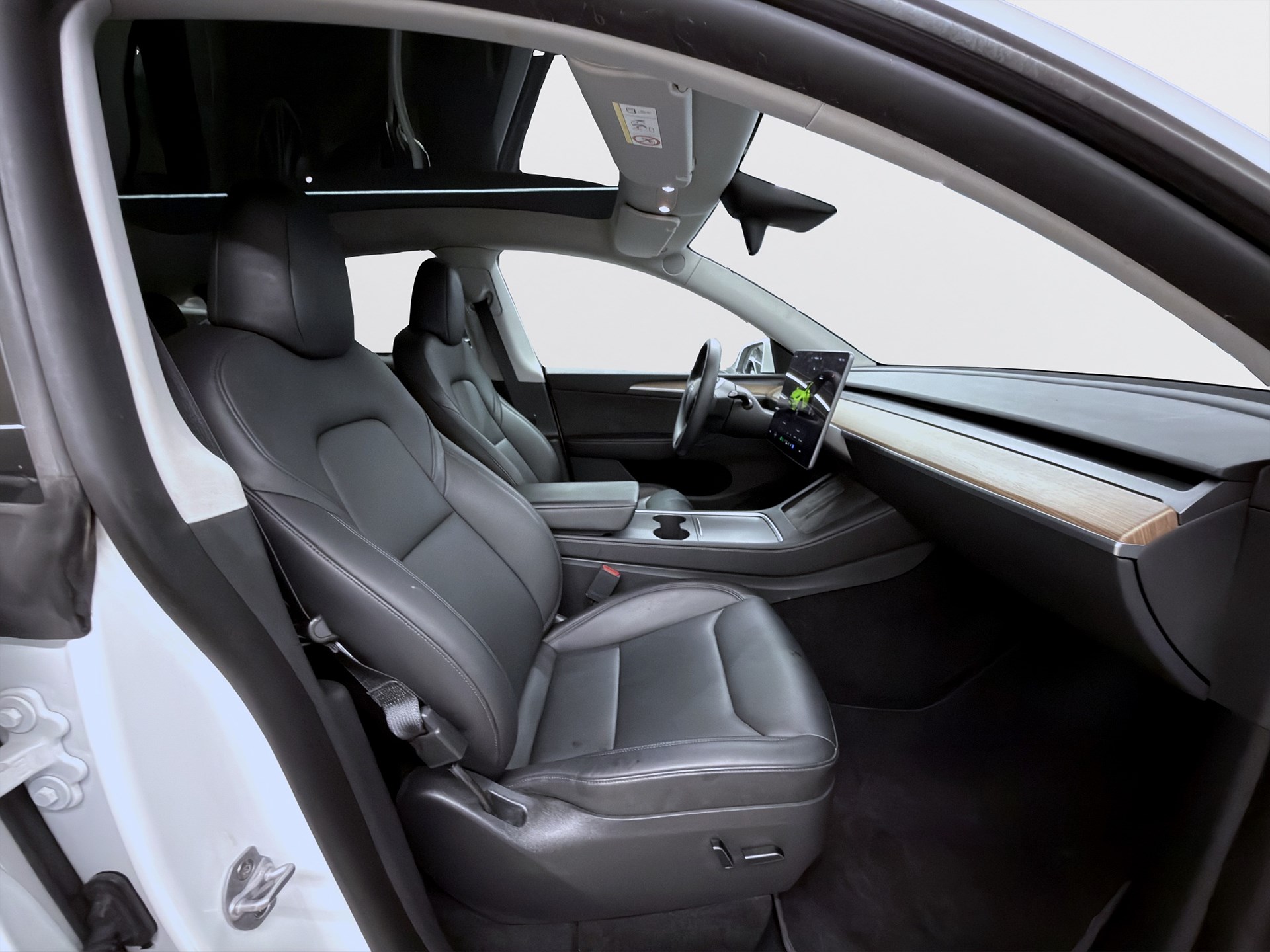 Tesla Model Y Long Range 514hk Helg på Moberg! Pano Läder B-Kamera
