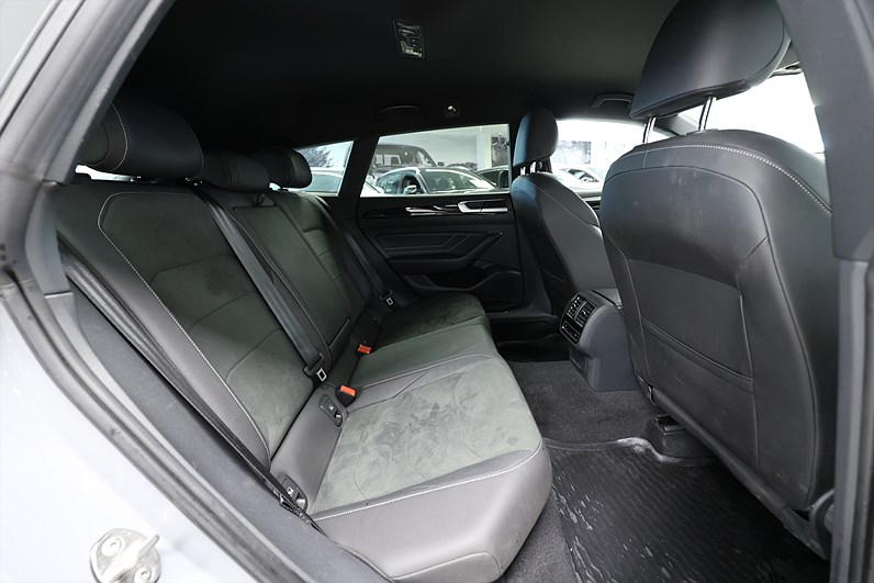 Volkswagen Arteon Ehybrid SB 218hk R-Line B-kamera