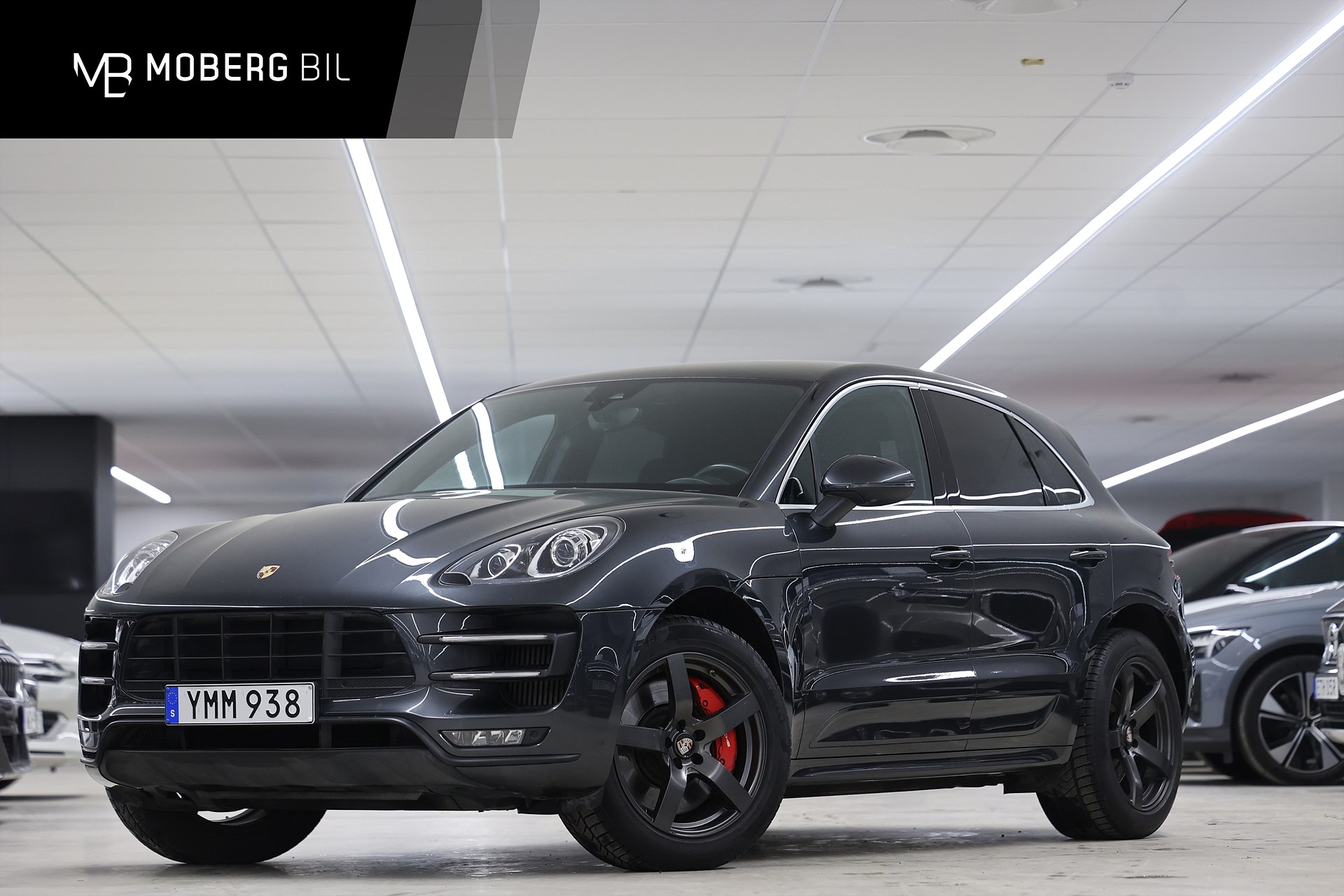 Porsche Macan Turbo Performance 441hk Sport Chrono BOSE Drag