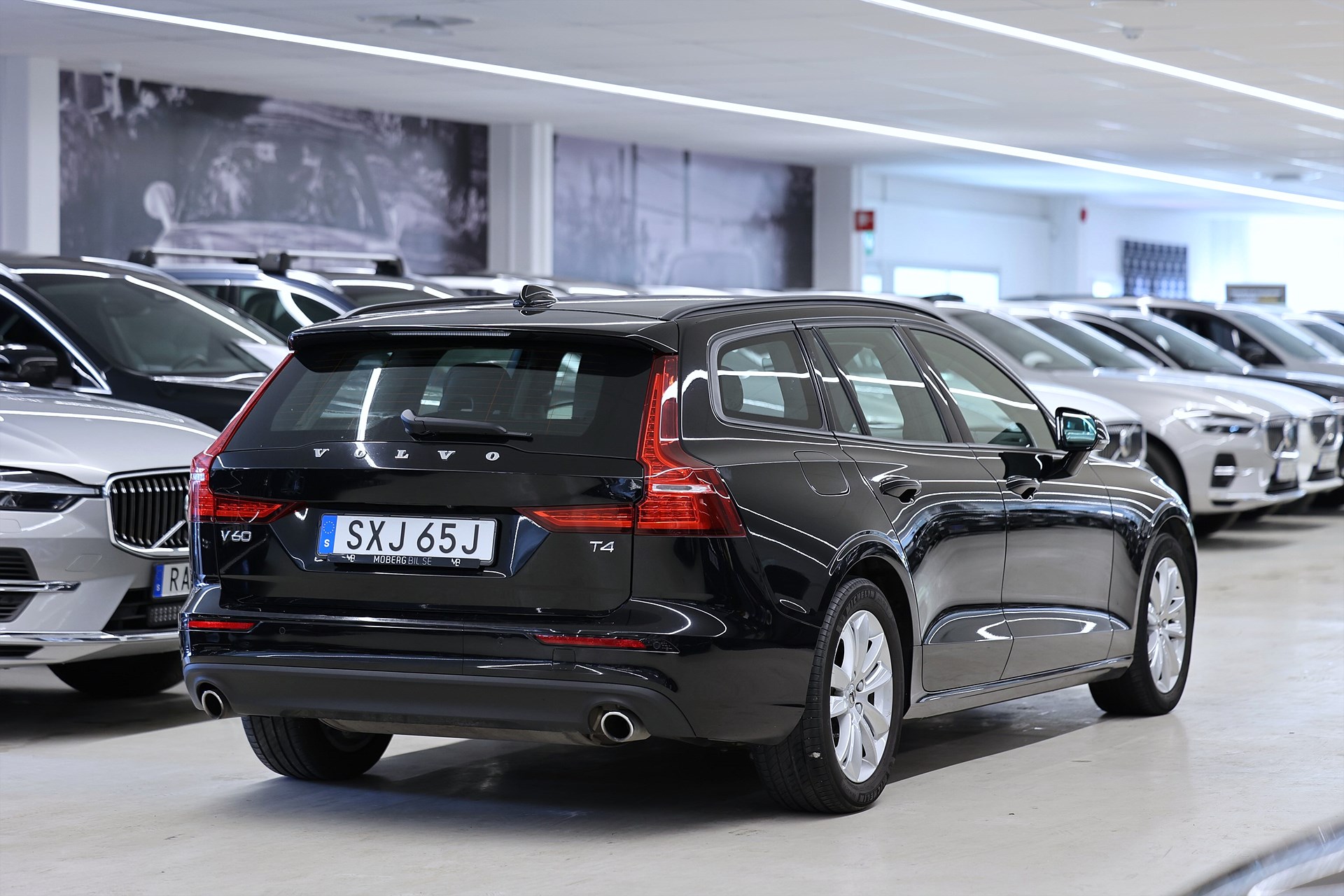 Volvo V60 T4 190hk Adv Edition B-kamera BLIS VOC Navi