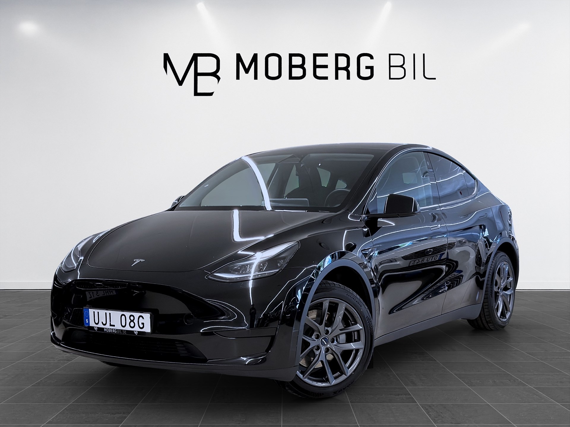 Tesla Model Y Standard Range 299hk Helg på Moberg! Pano Premium Navi