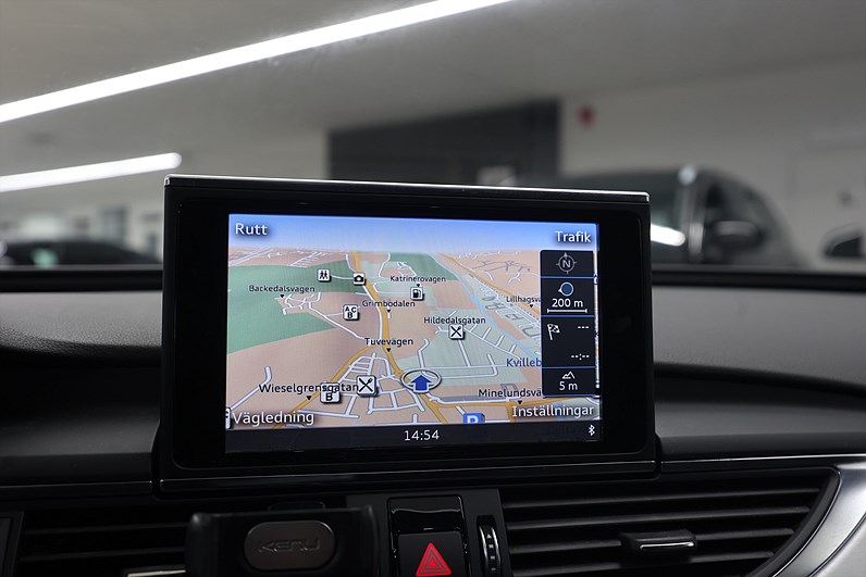 Audi A6 Avant 2.0 TDI Quattro 190hk S Line Drag Navi