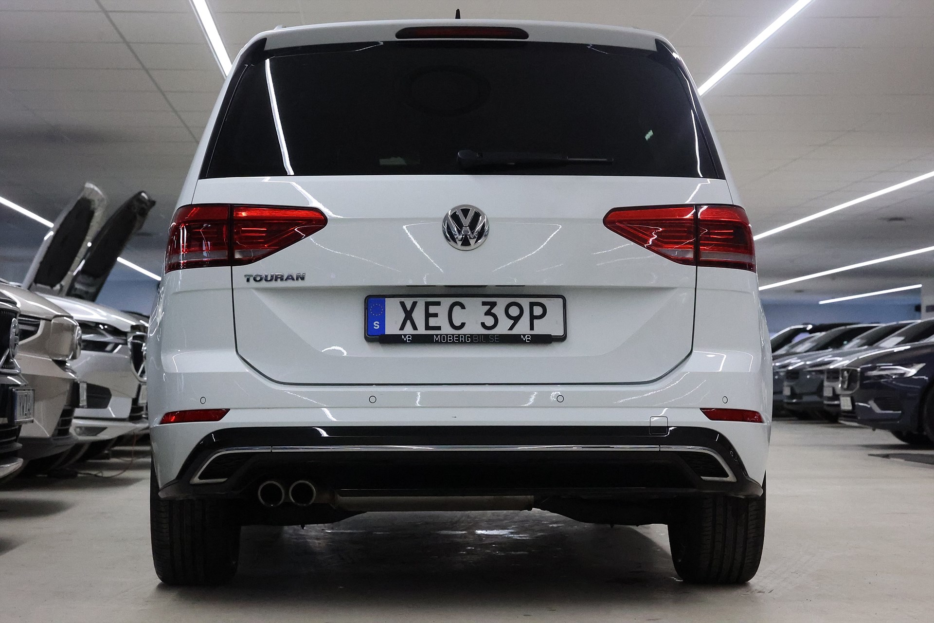 Volkswagen Touran 2.0 TDI 150hk R-Line 7 sits PDC LED MOMS