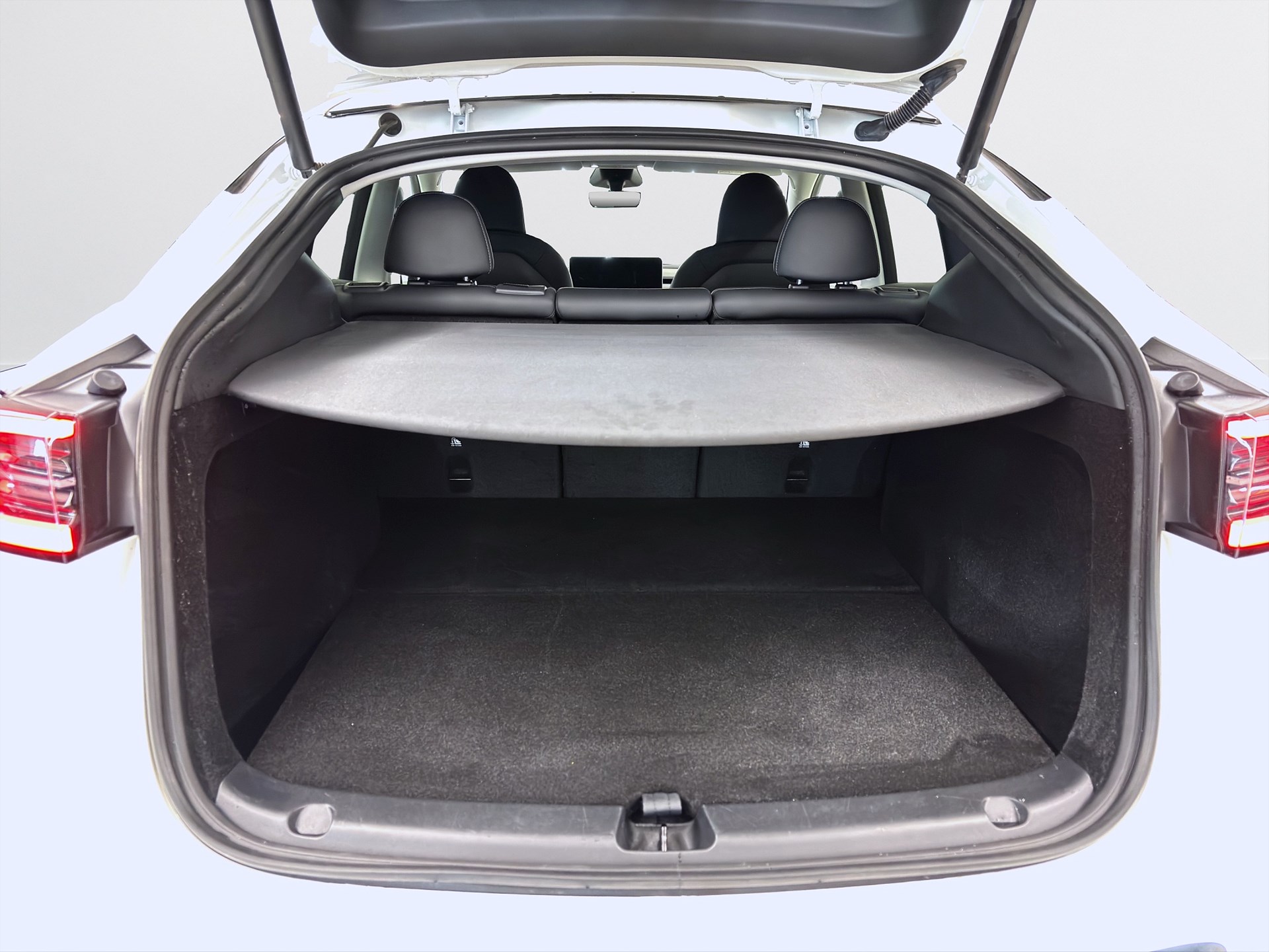 Tesla Model Y Standard Range 299hk Helg på Moberg! Pano Premium Navi 360
