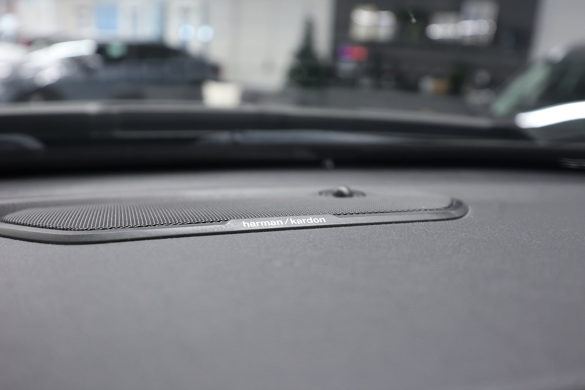 Dodge Ram 1500 Crew Cab 5.7 V8 HEMI 4x4 395hk Laramie LVL 2