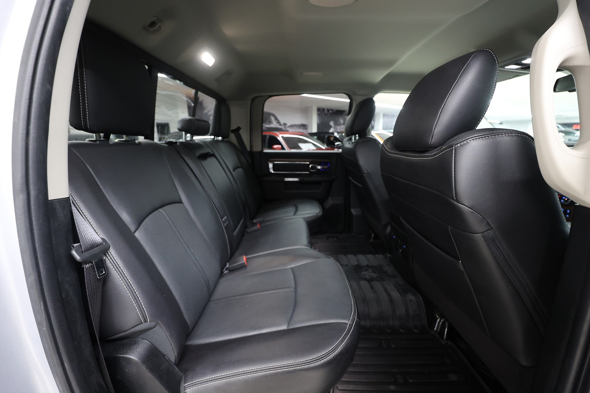 Dodge RAM 5.7 V8 4WD 401hk *Hjulkampanj!* Laramie RamBox MOMS