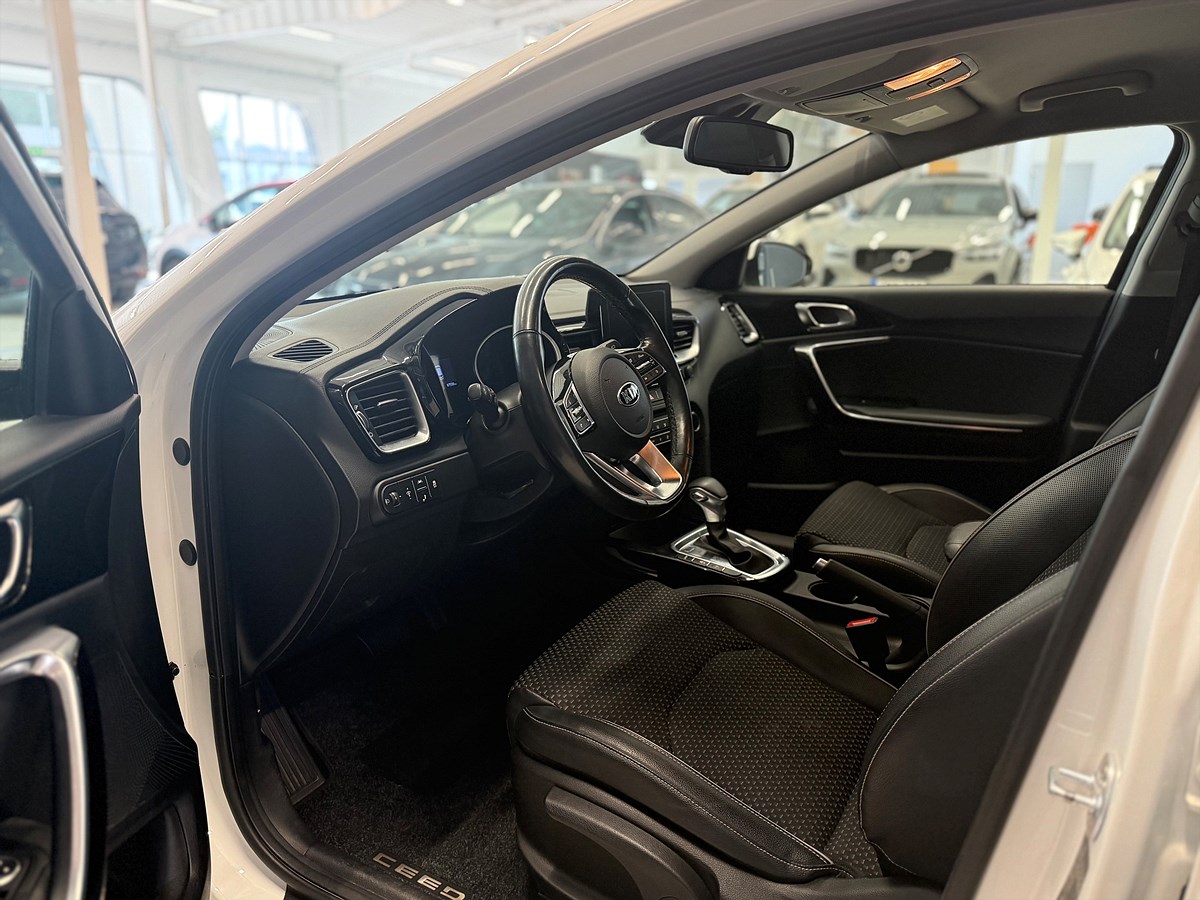 Kia Ceed – bild 12
