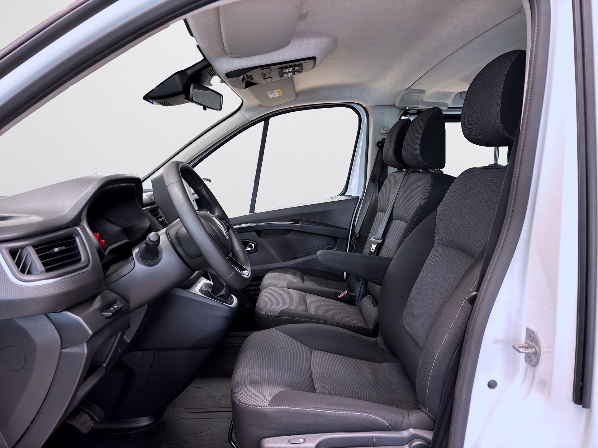 Renault Trafic Passenger 2.0 dCi 150hk Helg på Moberg! 9-Sits Grand Kombi B-Kamera