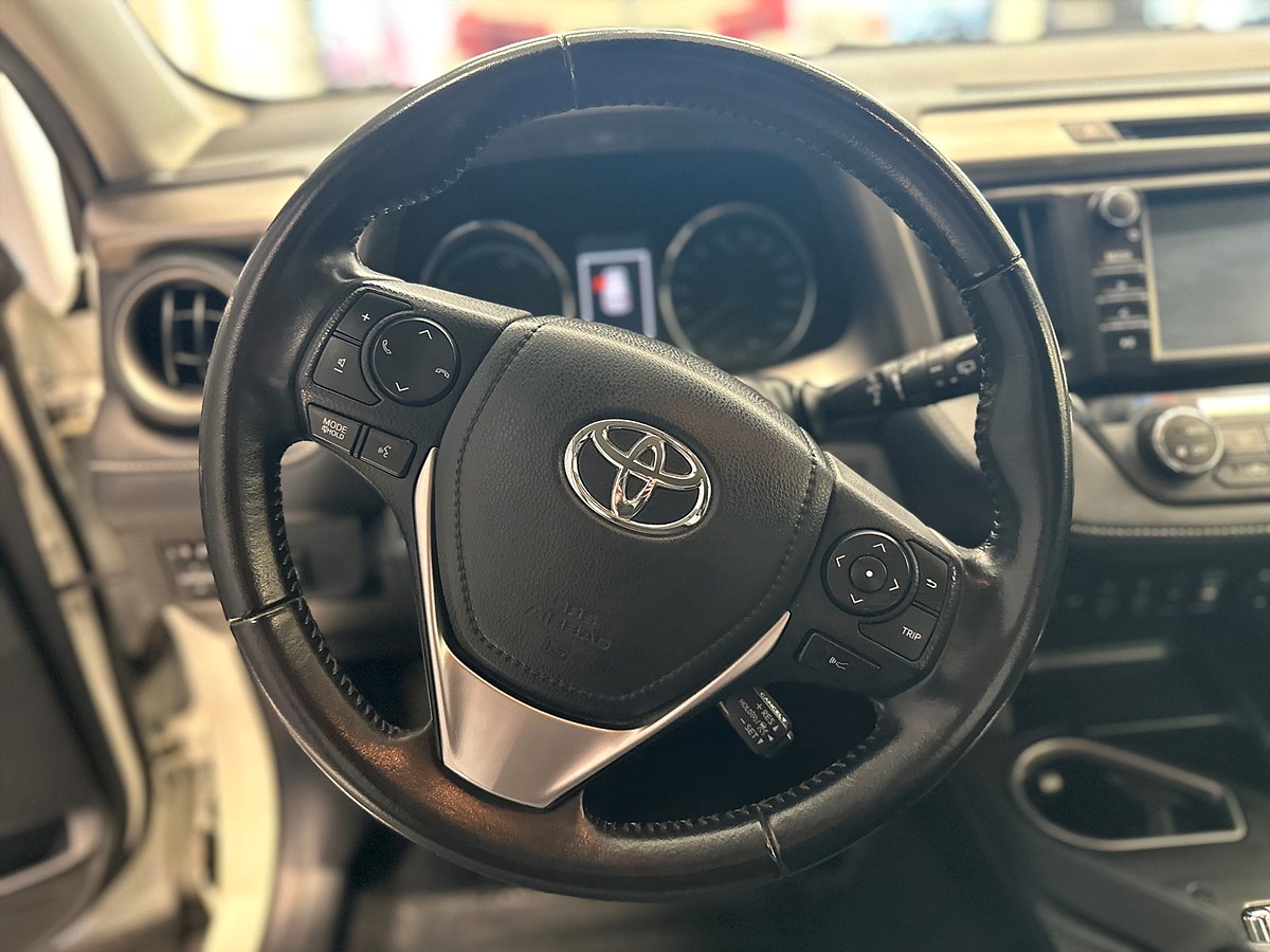 Toyota RAV4 – bild 17