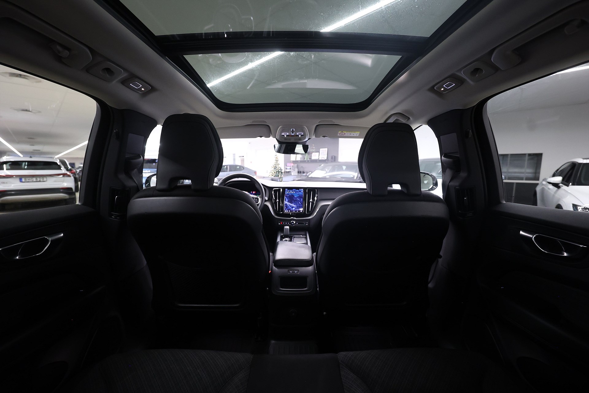 Volvo XC60 Recharge T6 AWD 350hk *Hjulkampanj!* Core Drag