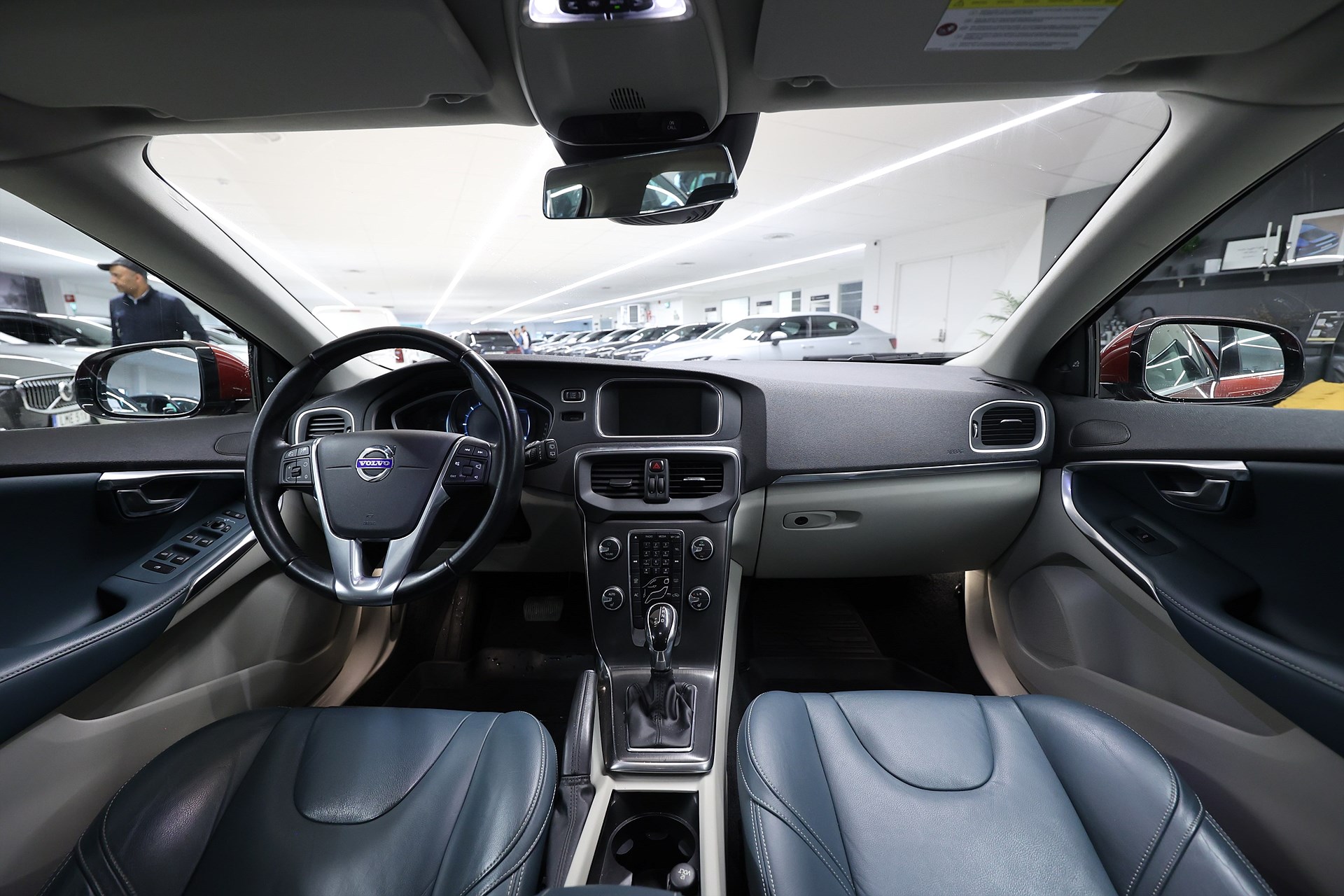 Volvo V40 D3 150hk Aut Summum Teknik Pkt Skinn Värmare