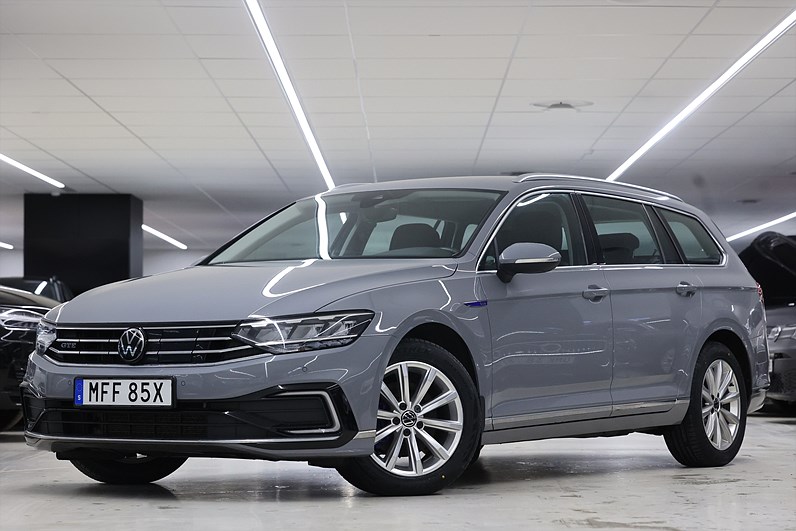 Volkswagen Passat SC GTE 218hk *Kampanj!* Navi Drag Navi B Kamera