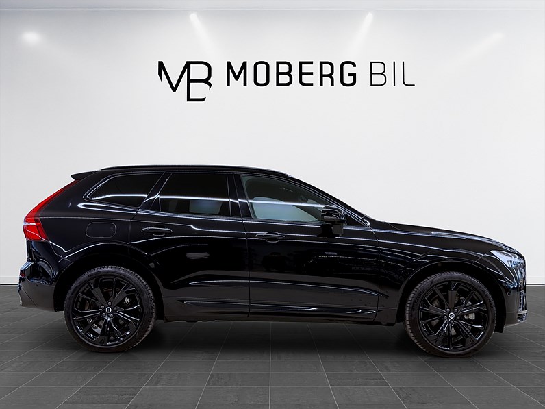 Volvo XC60 Recharge T6 AWD 350hk Plus Black Nordic Edt. Pano H/K Drag