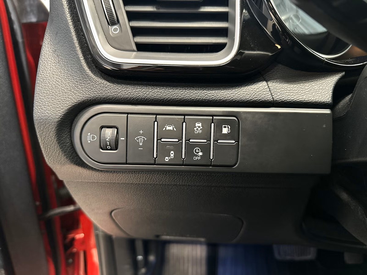 Kia Ceed – bild 17