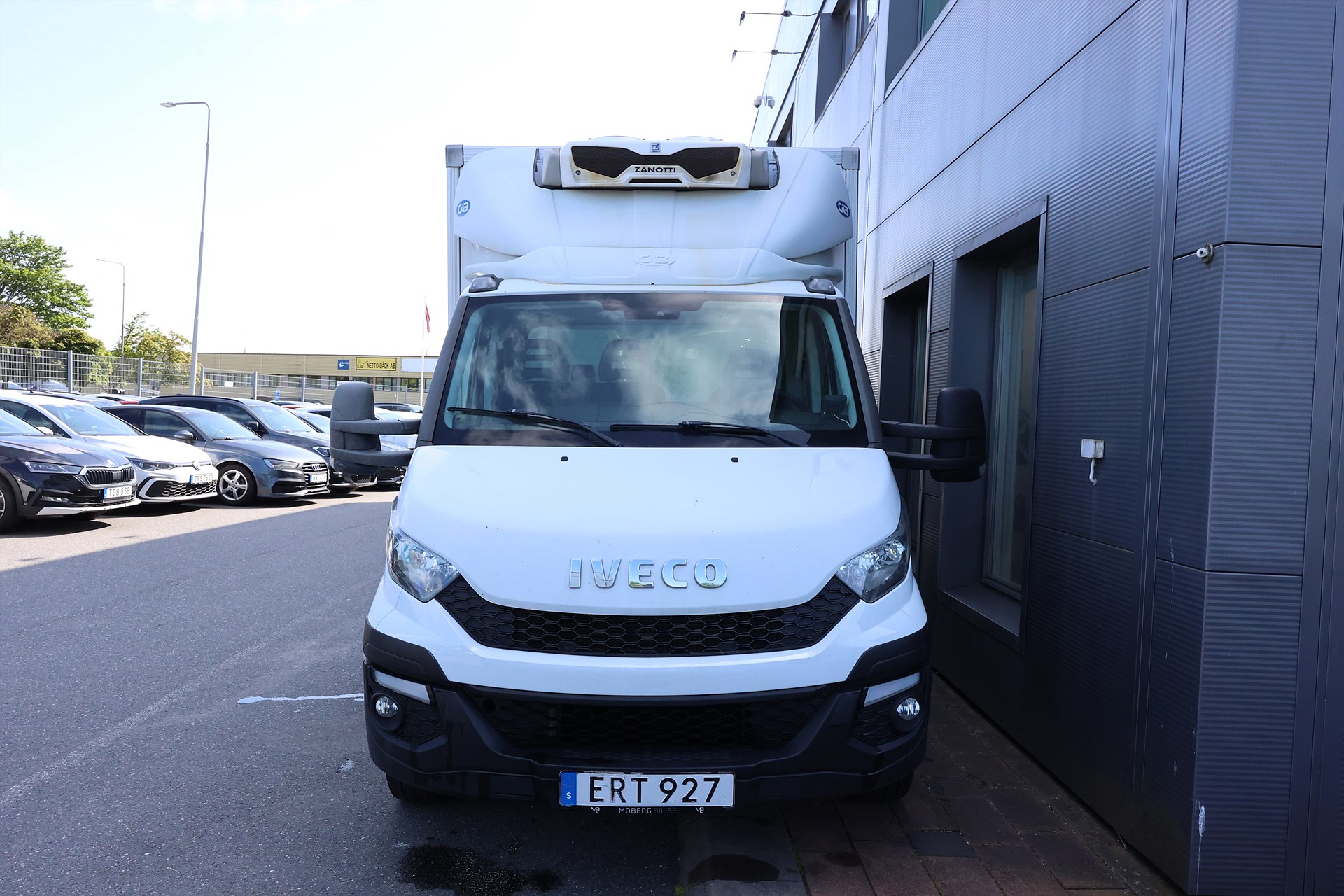 Iveco Daily 2.3 JTD 146hk Kylbil BG-Lyft Webasto LEASEBAR