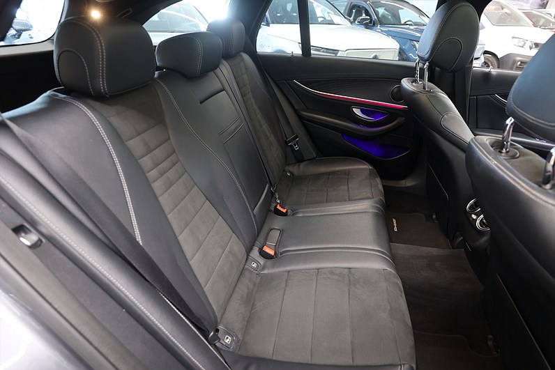 Mercedes-Benz E 200 T d 150hk AMG Pano 360° Alcantara Night Paket