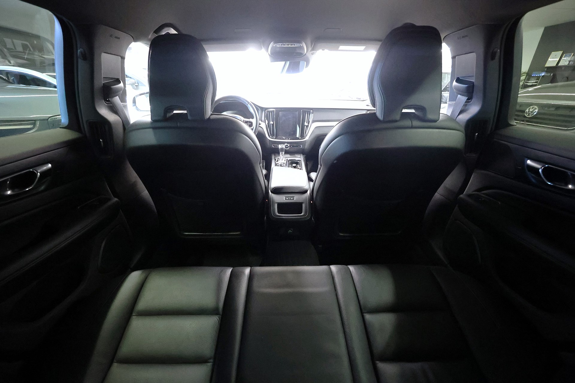 Volvo V60 T5 250hk R-Design Läder Keyless Värmare B-Kamera