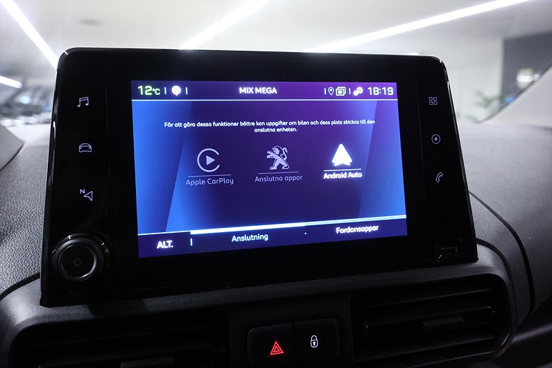 Peugeot e-Partner L1 136hk V-inrett Drag Navi CarPlay MOMS