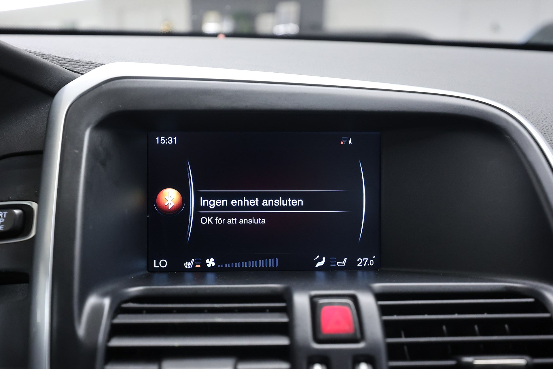 Volvo XC60 D4 AWD 181hk *Hjulkampanj!* Summum B-kamera Värmare