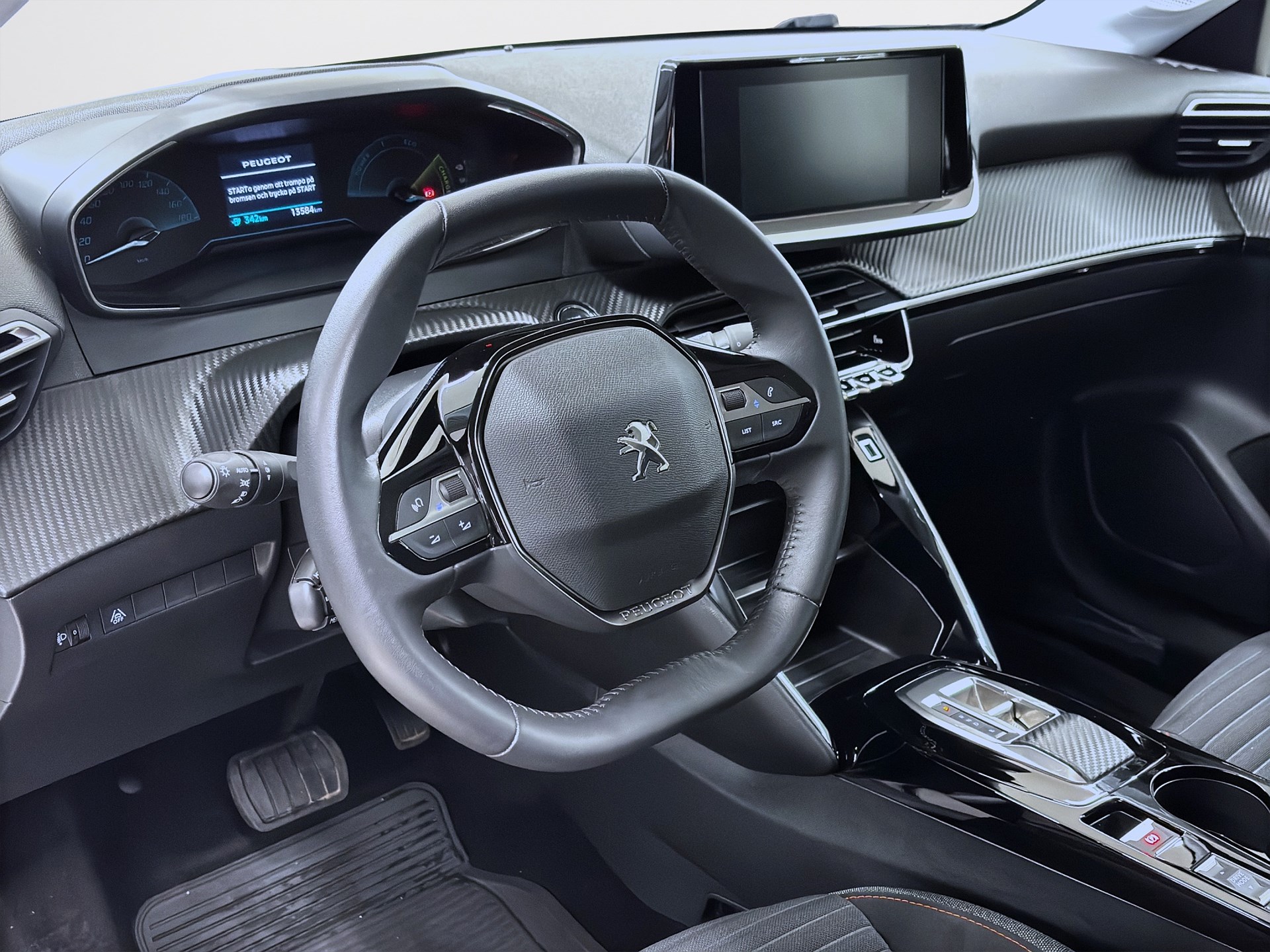 136hk B-Kamera CarPlay MOMS