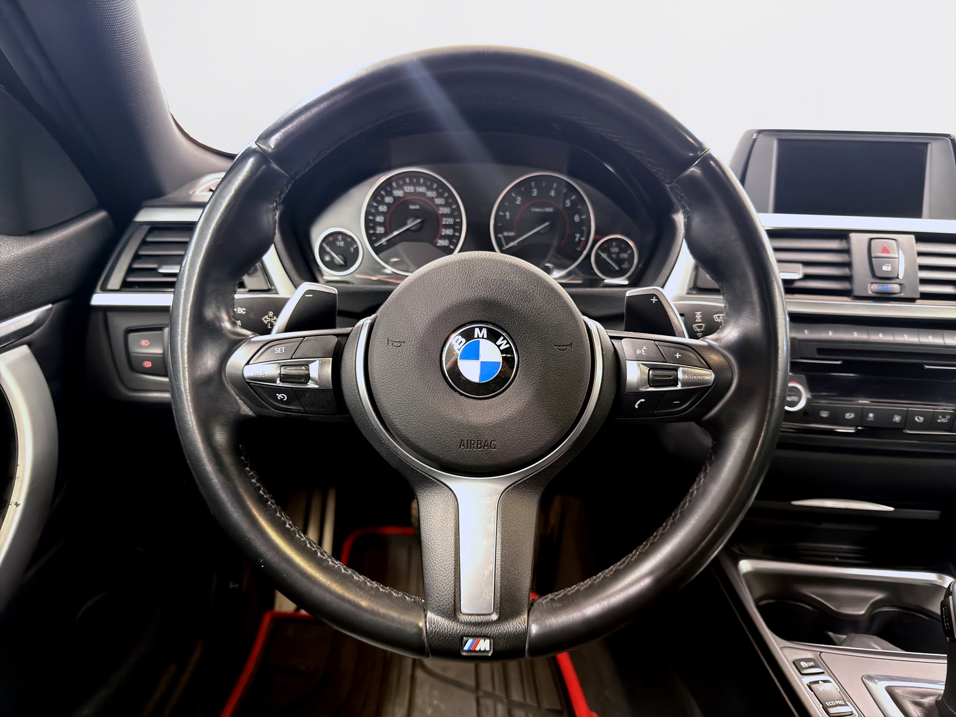 BMW 435i xDrive Coupé 306hk Helg på Moberg! M Sport Shadow Line Skinn