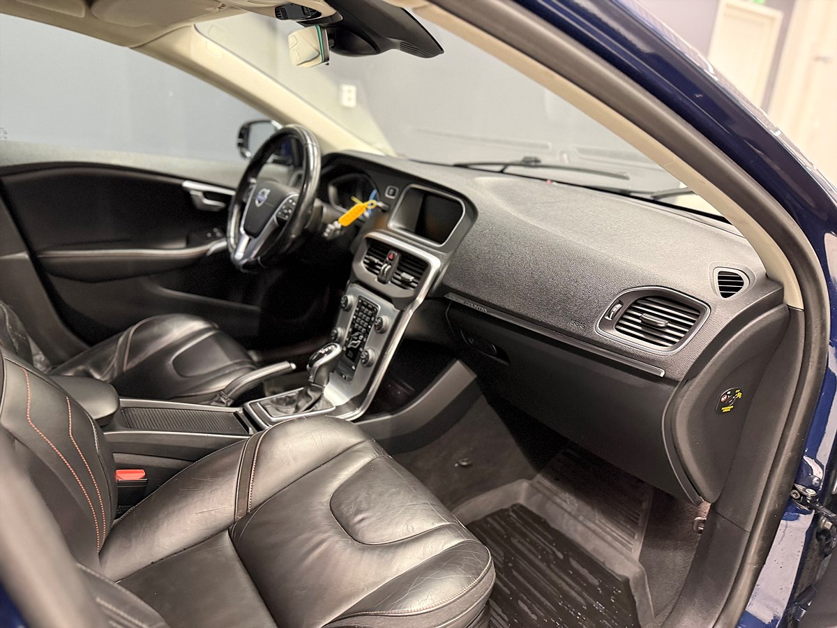 Volvo V40 Cross Country – bild 16