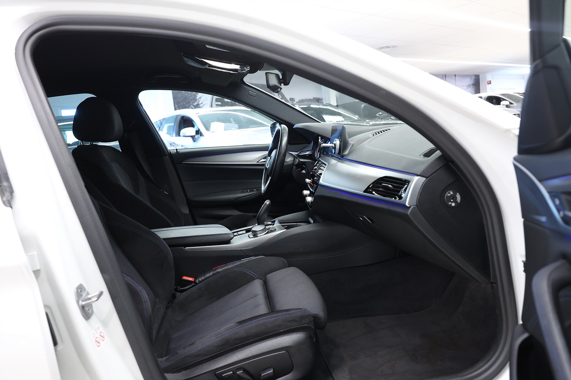 BMW 530e iPerformance 252hk M Sport HiFi B-kamera