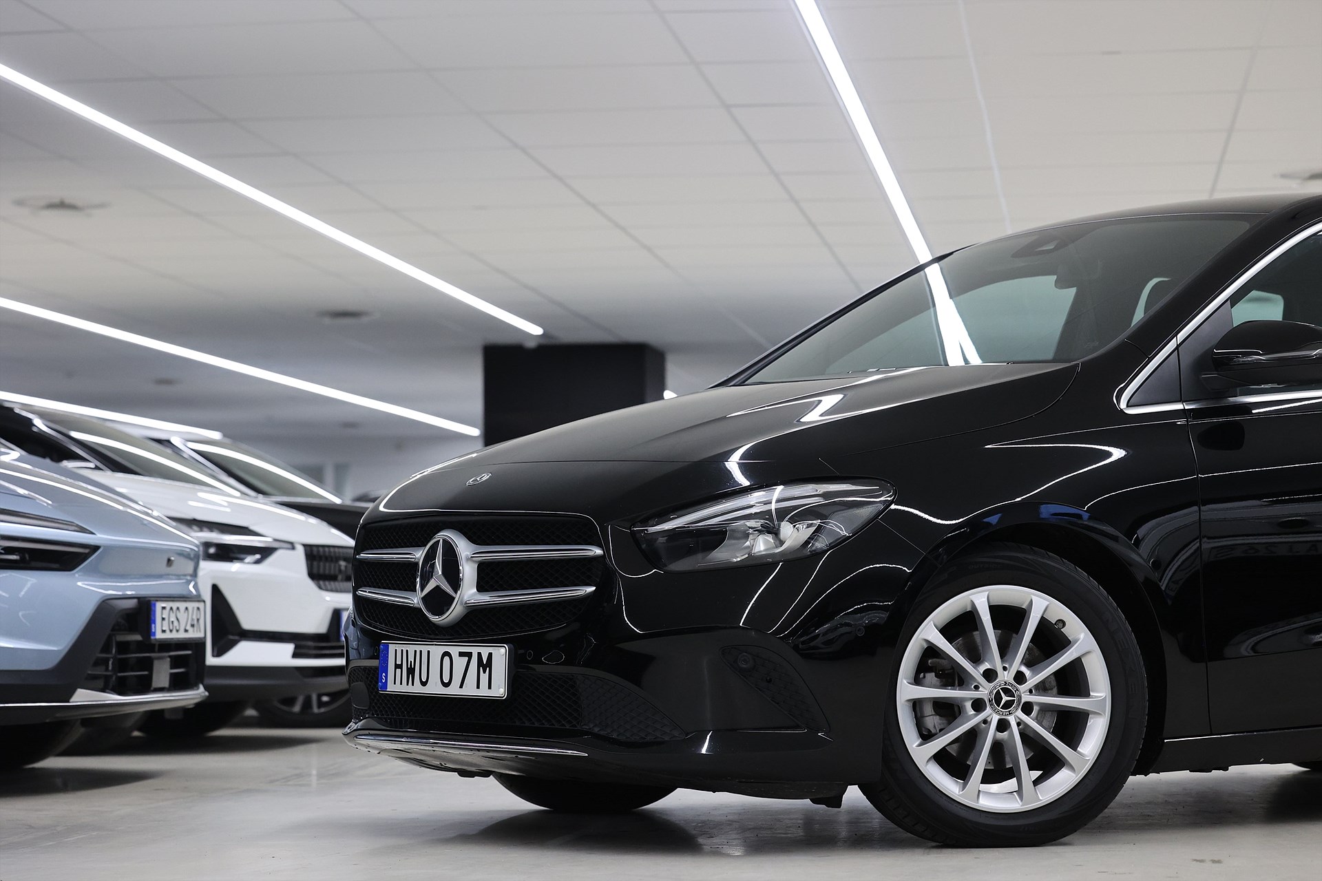 Mercedes-Benz B 180 136hk *Hjulkampanj!* Drag B-kamera Navi