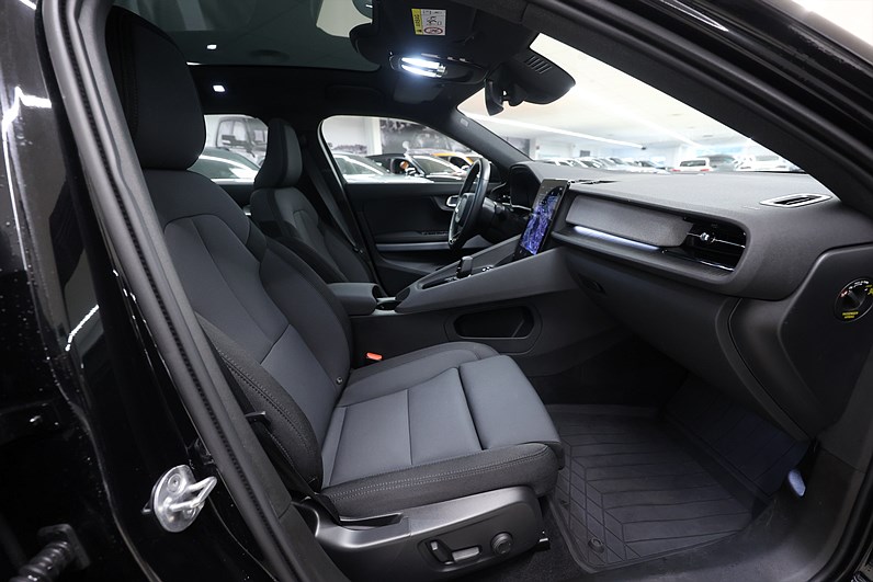 Polestar 2 Standard Range Single Motor 231hk *Hjulkampanj!* Plus H/K Pano MOMS