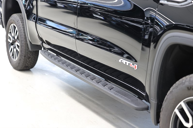 GMC Sierra AT4 3.0L Duramax Premium Tailgate HUD BOSE