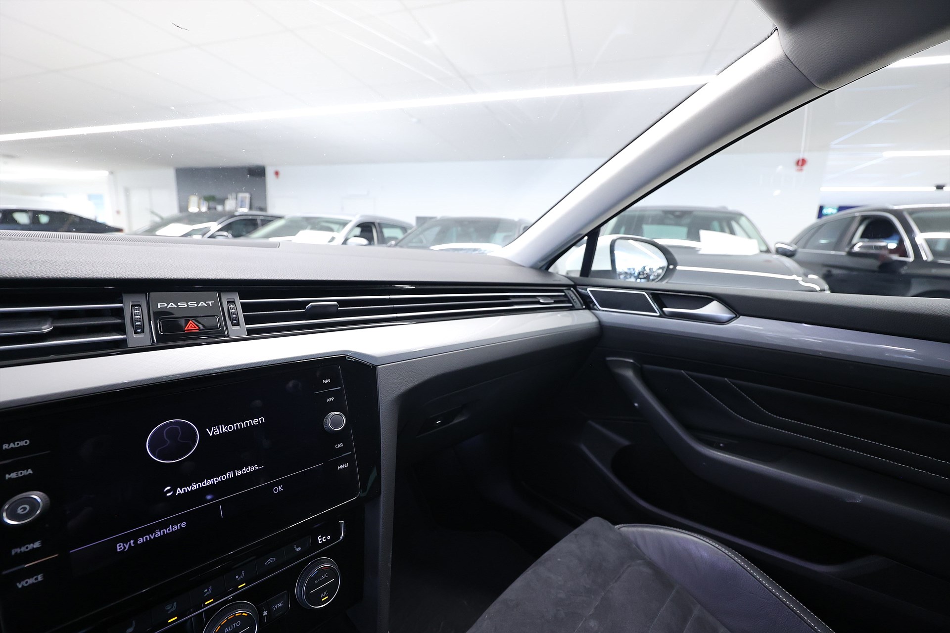 Volkswagen Passat GTE 218hk Räckvidd 60 km Värmare B-kamera Drag
