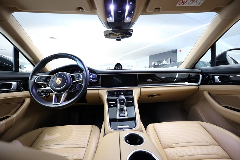 Porsche Panamera 4 Sport Turismo Pano PASM BOSE Chrono 21