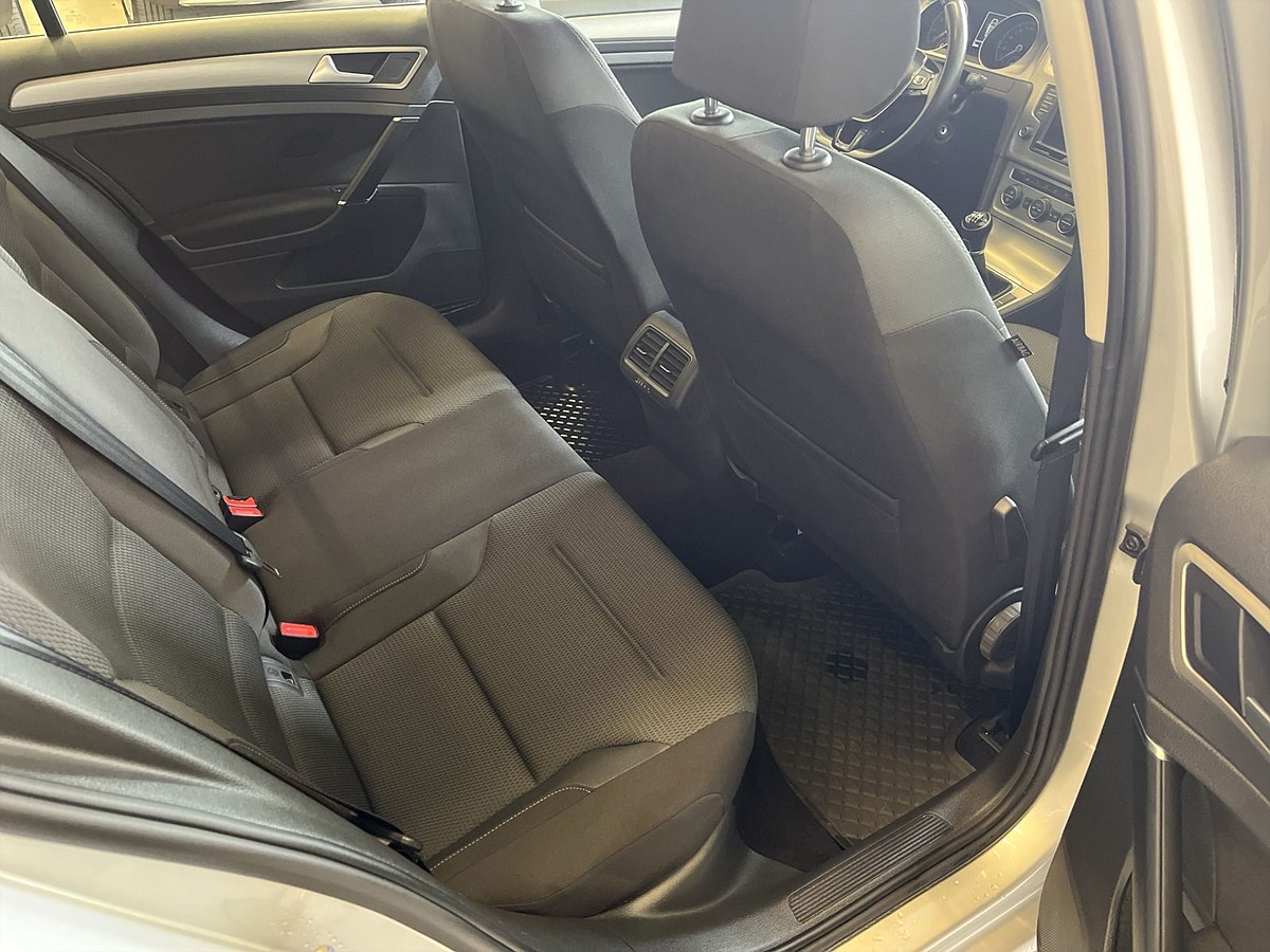 Volkswagen Golf 5-dörrar 1.2 TSI BMT Manuell, 110hk, 2016