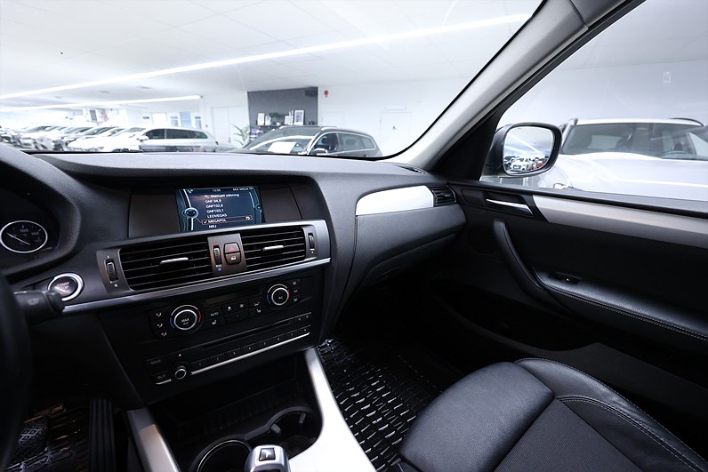 BMW X3 xDrive 20d 184hk Sport-paket Drag PDC
