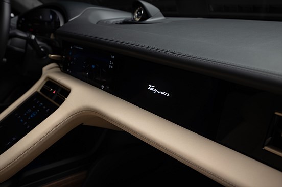 Porsche Taycan Turbo S - S.Jönsson Bil - 15